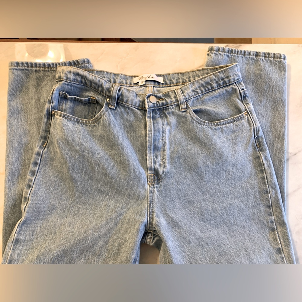 Berthie Paris Light Blue Denim High Waist Button-Fly Straight Leg Mom Jeans XL